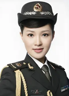 雷佳