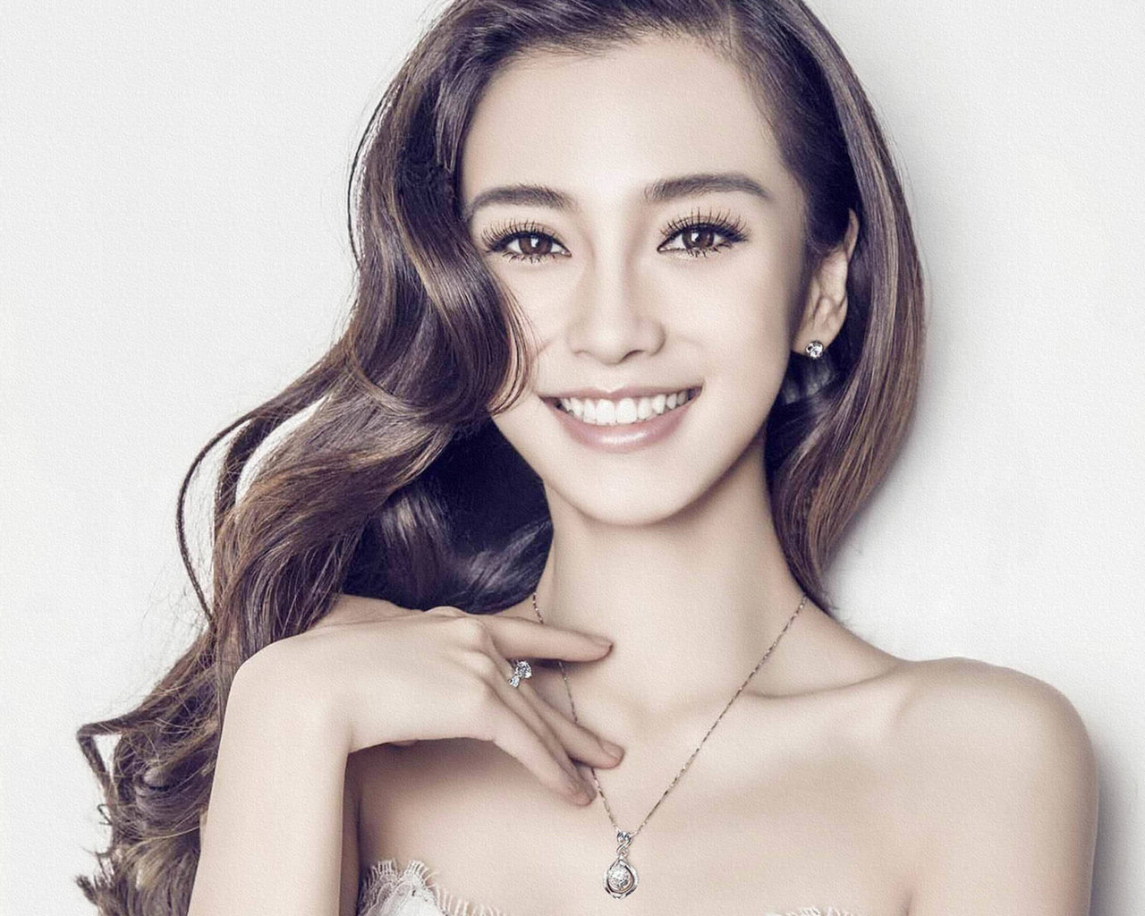 杨颖