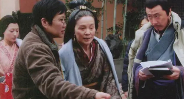 胡玫