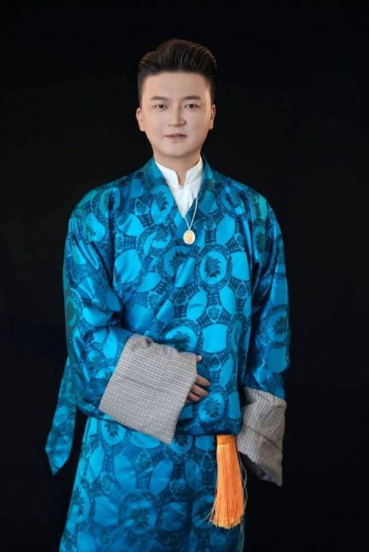 达娃桑布