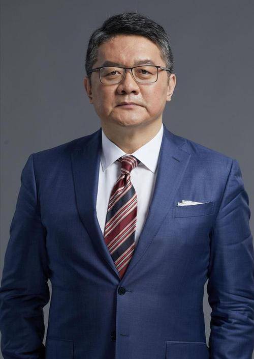 张斌