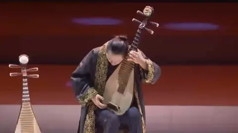 上海民族乐团跨界音乐现场《你的国乐》#琵琶演奏家俞冰#琵琶王子#跨界原创#琵琶王子俞冰#国乐大典#荷木HEMU